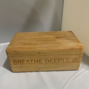 🍋 Lululemon Bamboo Yoga Block - Rare